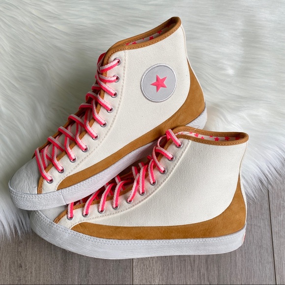 NWT Converse Chuck Taylor All Star Sasha Hi Top - Picture 8 of 8